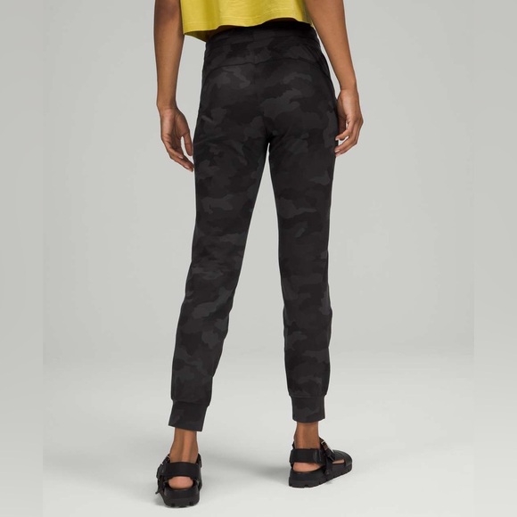 Lululemon Ready to Rulu Jogger-Size 4-Color: Heritage 365 Camo Deep Coal Multi - Picture 2 of 12